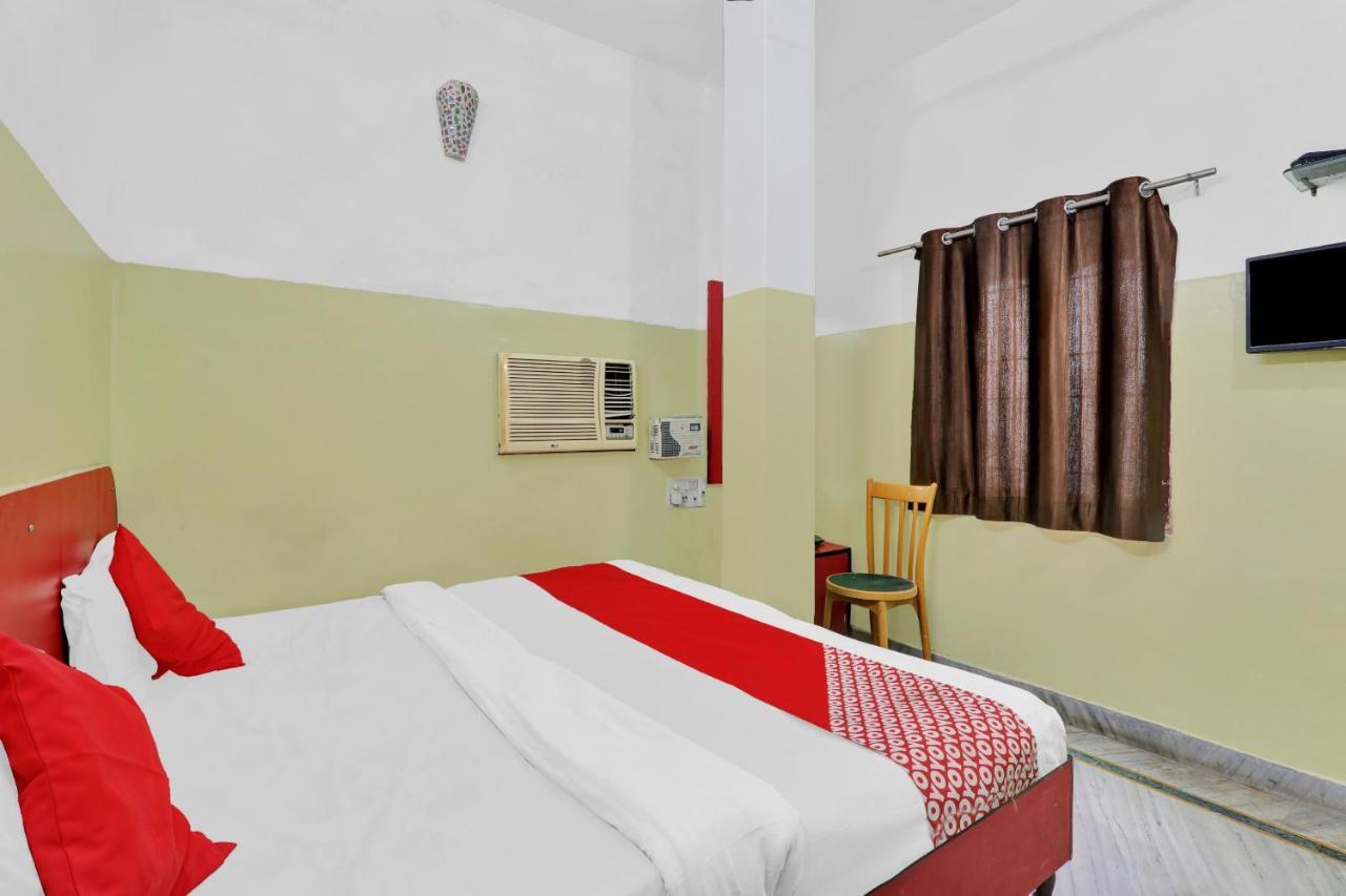 Oyo 82407 K Shree Guest House バラナシ エクステリア 写真